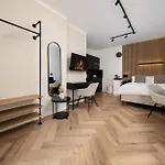 Appartement -super Zentrale Studio-apartments Hbf-messe-övb Arena-city *
