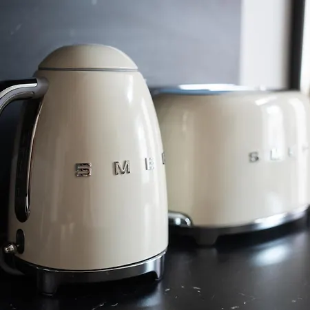 Appartement -super Zentrale Studio-apartments Hbf-messe-övb Arena-city