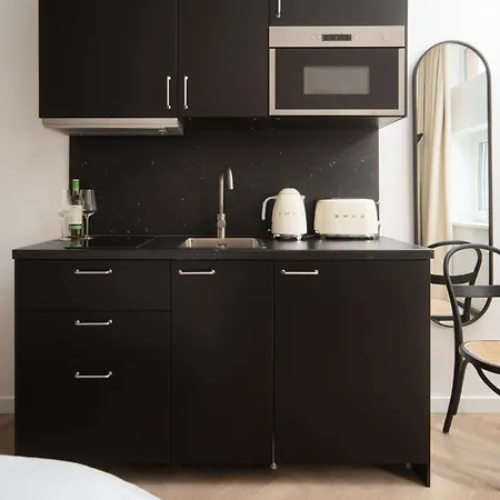 Rooms Bremen I Serviced Apartments Mit Self Check-In I Hbf-Messe-Oevb Arena-Zentrum *